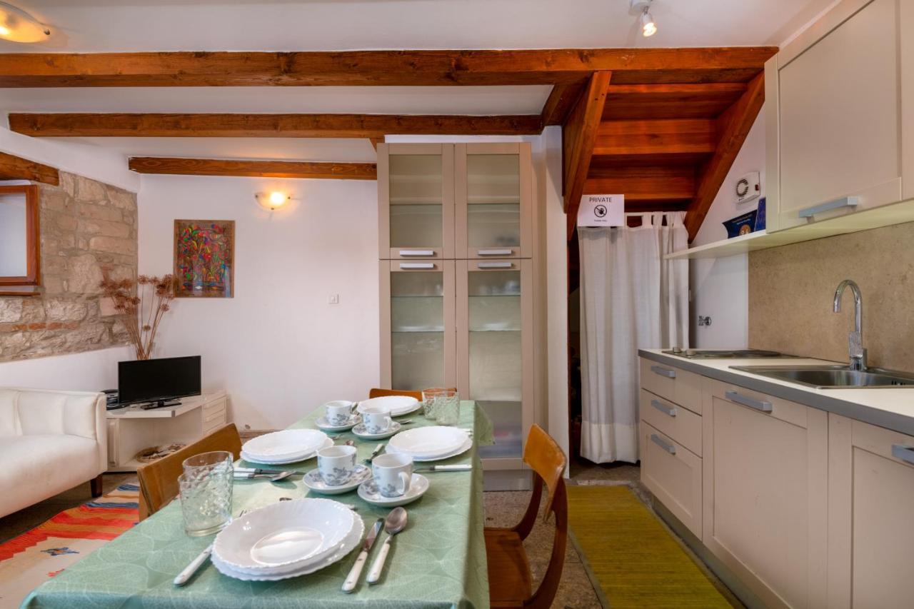 Apartment Blue Bay Free Parking 로비니 외부 사진